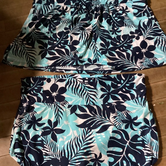 Beach House Woman Two Piece Swim Suit - Picture 4 of 10